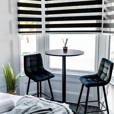 Chic Studio Apartment In Prime London Location Exterior photo